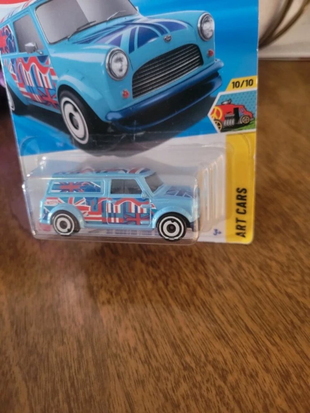 Hot Wheels '67 Austin Mini Van